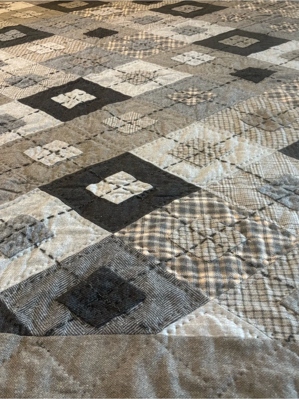 Pottery barn Handmade Patchwork Quilt - Gray queen